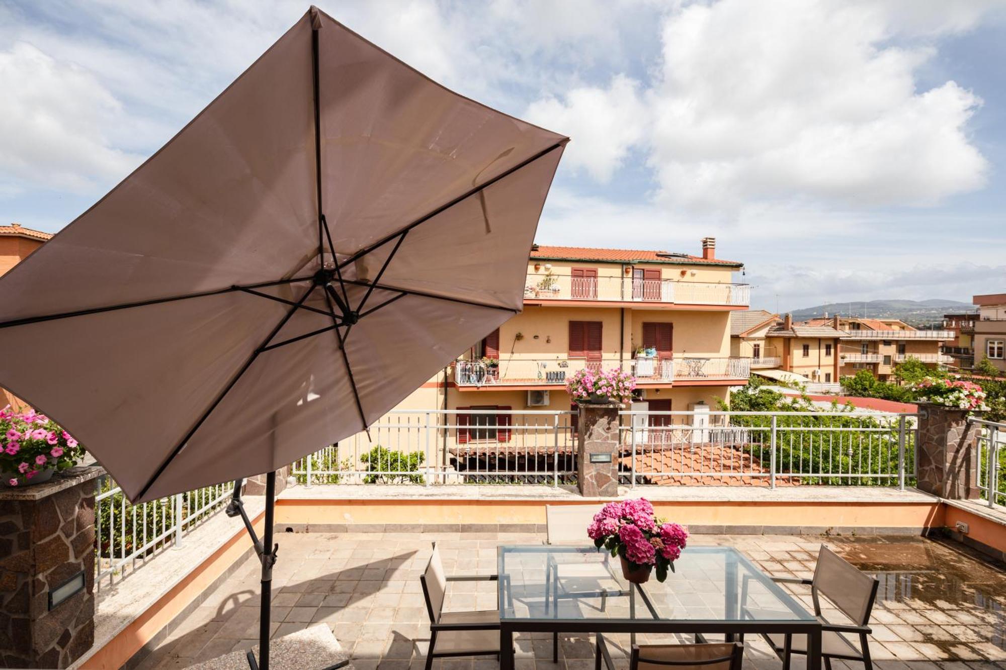 Casa Brando Apartment Santa Maria delle Mole Екстериор снимка